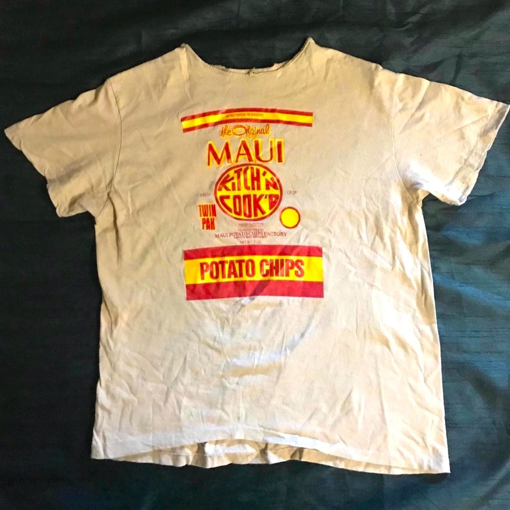 Very Rare 1960s women’s Maui Potato Chip tee shirt Hawaiian MAKE AN OFFER!